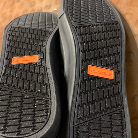Men's Lugz Slip on Fleece lined Black Loafers - Picture 5 of 6